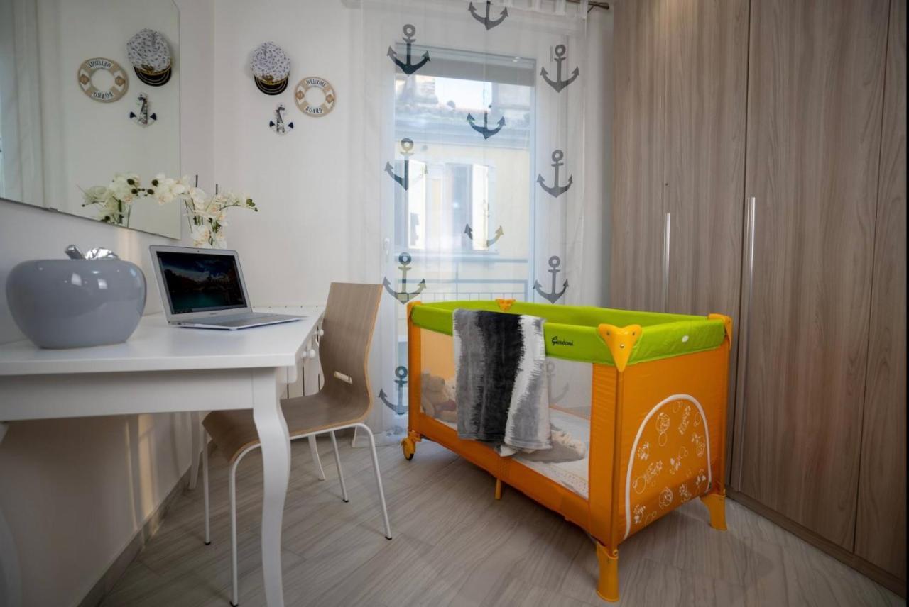 Appartamento 3 Camere Da Letto - Holiday House 2 Venesia Bagian luar foto