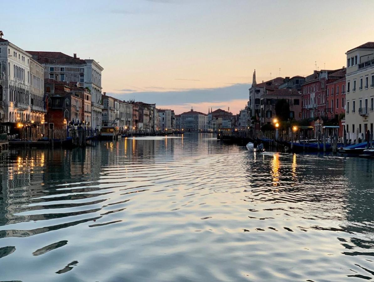 Appartamento 3 Camere Da Letto - Holiday House 2 Venesia Bagian luar foto