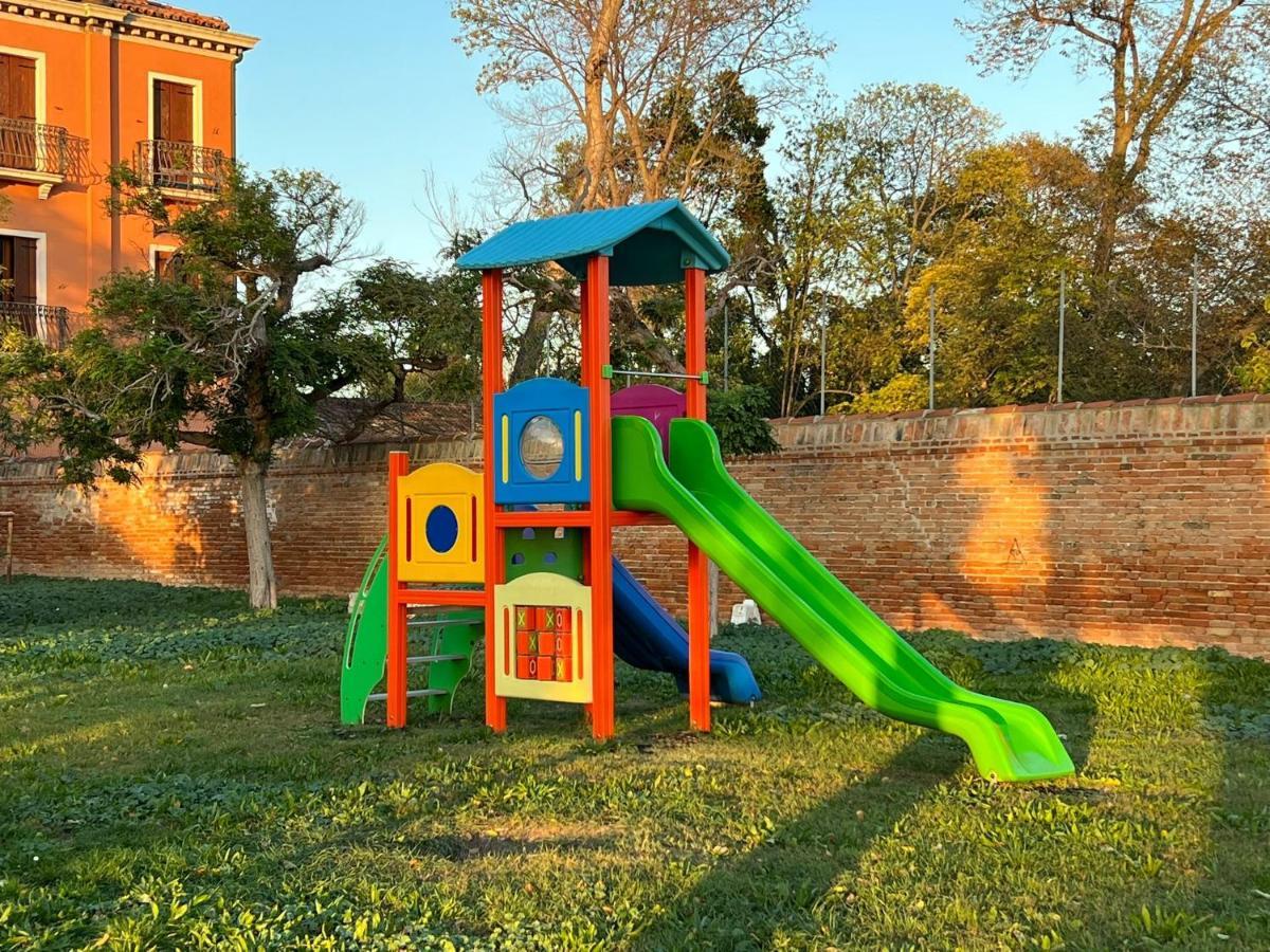 Appartamento 3 Camere Da Letto - Holiday House 2 Venesia Bagian luar foto