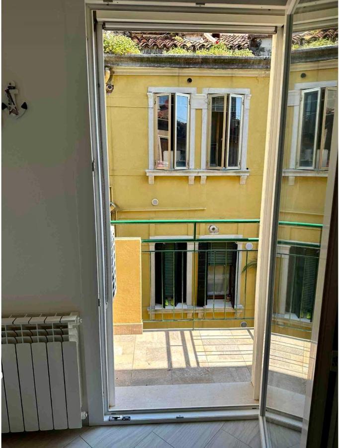 Appartamento 3 Camere Da Letto - Holiday House 2 Venesia Bagian luar foto